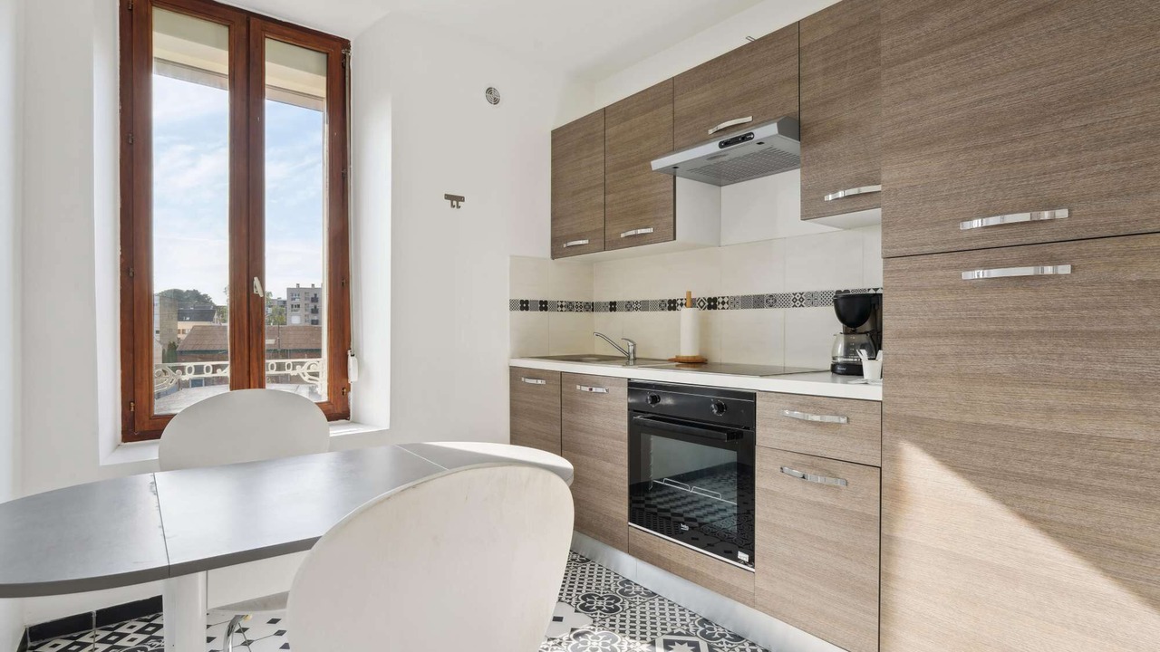 Photo of Kitchen in Charleville-Mezieres