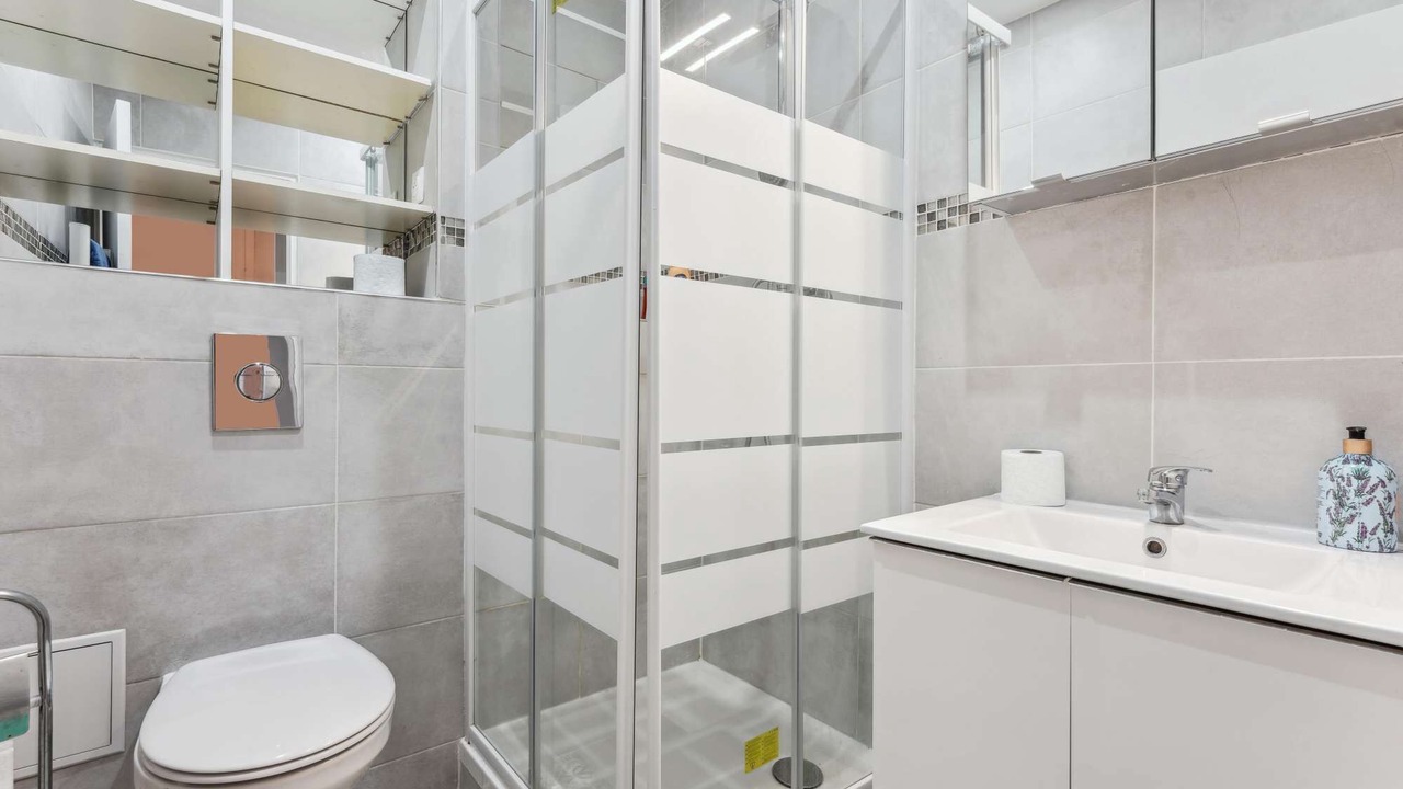 Photo of Bathroom in Charleville-Mezieres