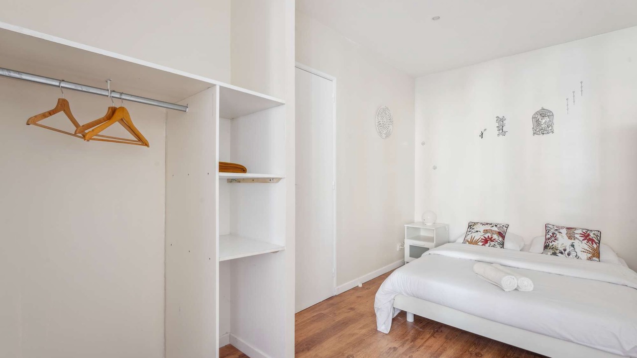 Photo of Bedroom in Charleville-Mezieres