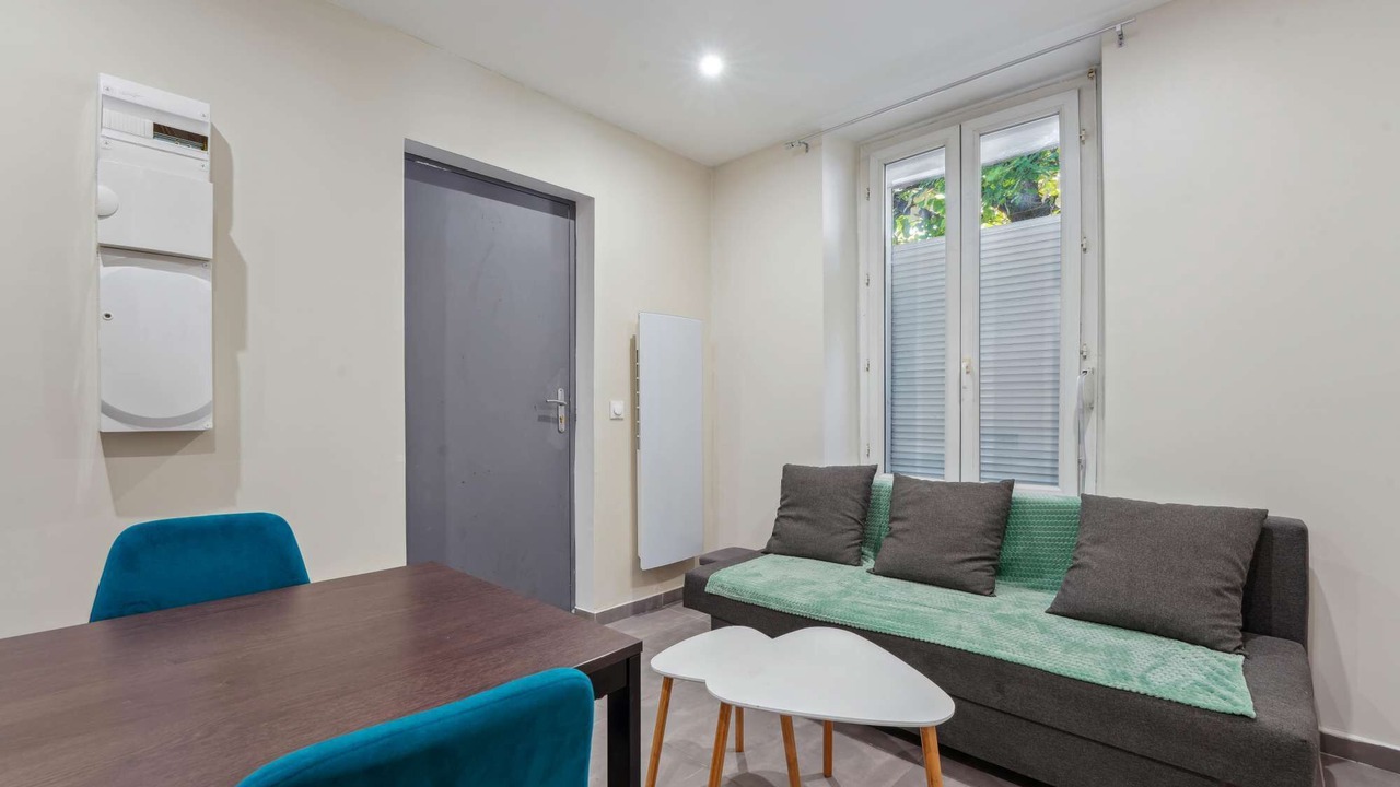 Photo of Livingroom in Charleville-Mezieres