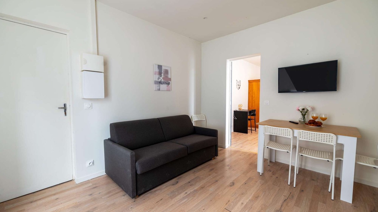 Photo of Livingroom in Charleville-Mezieres