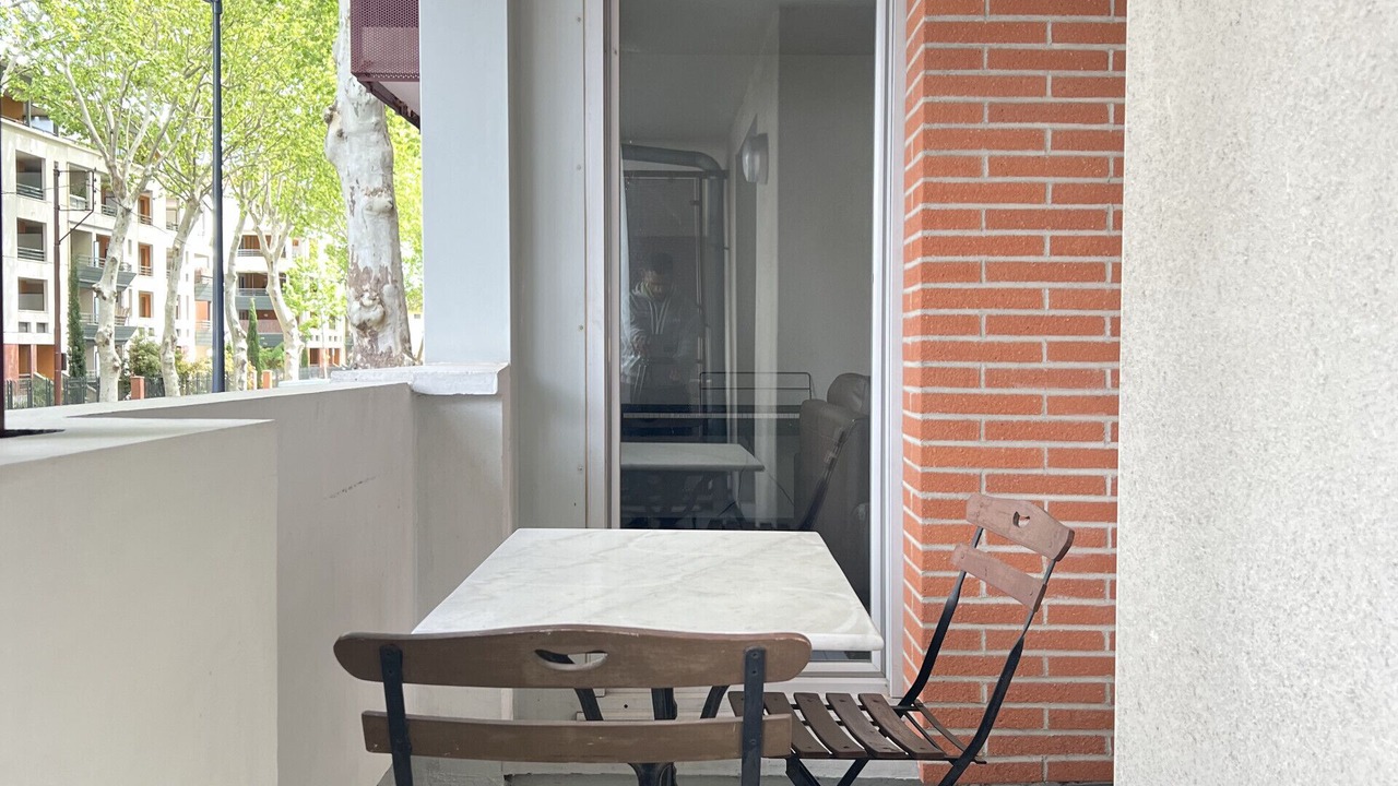 Photo of Patio Balcony in Minimes - Barriere de Paris