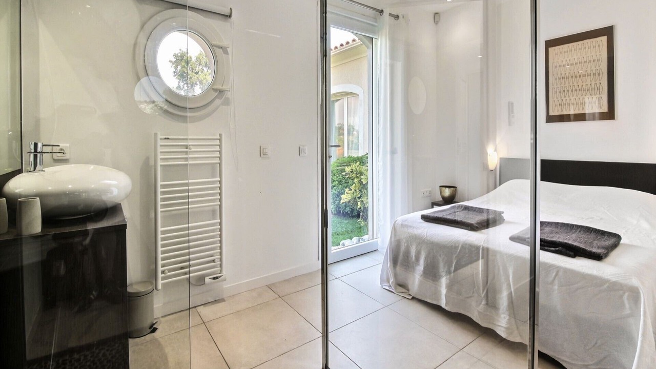 Photo of Bedroom in La Nartelle