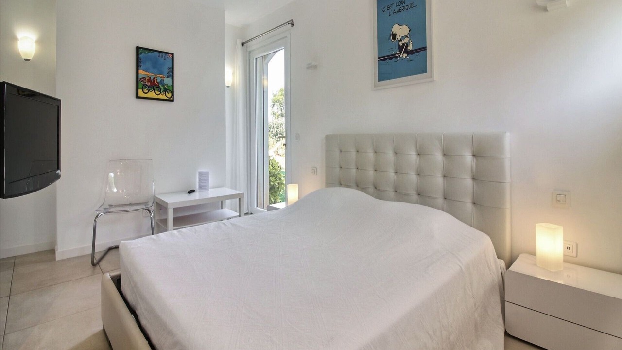 Photo of Bedroom in La Nartelle