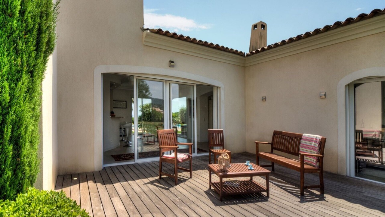 Photo of Patio Balcony in La Nartelle