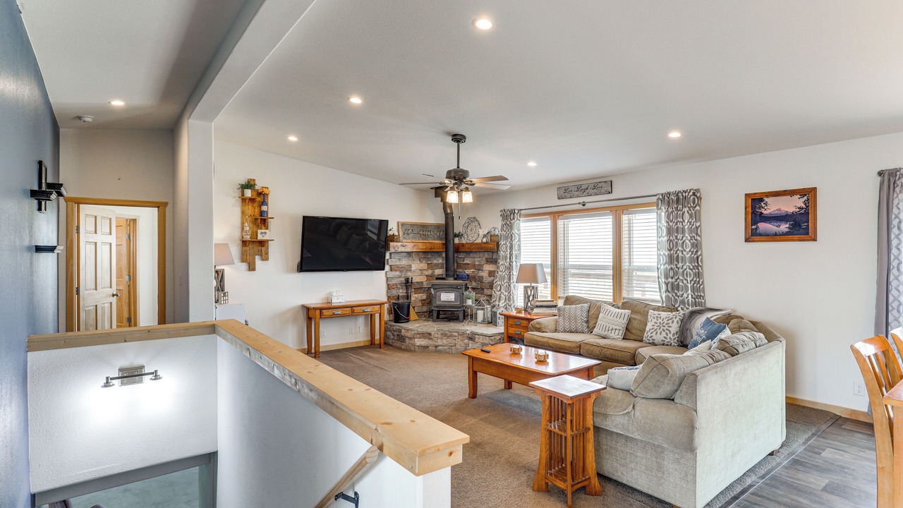 Photo of Livingroom in Lander
