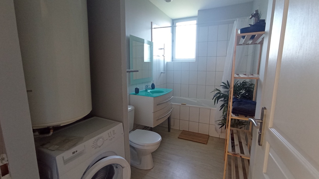 Photo of Bathroom in Pouzac