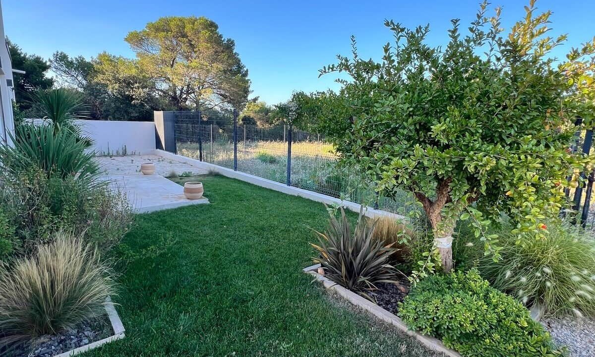 Photo of Outdoor in Bellegarde