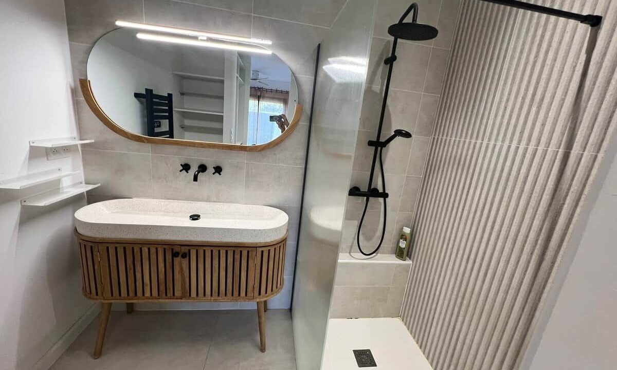 Photo of Bathroom in Bellegarde