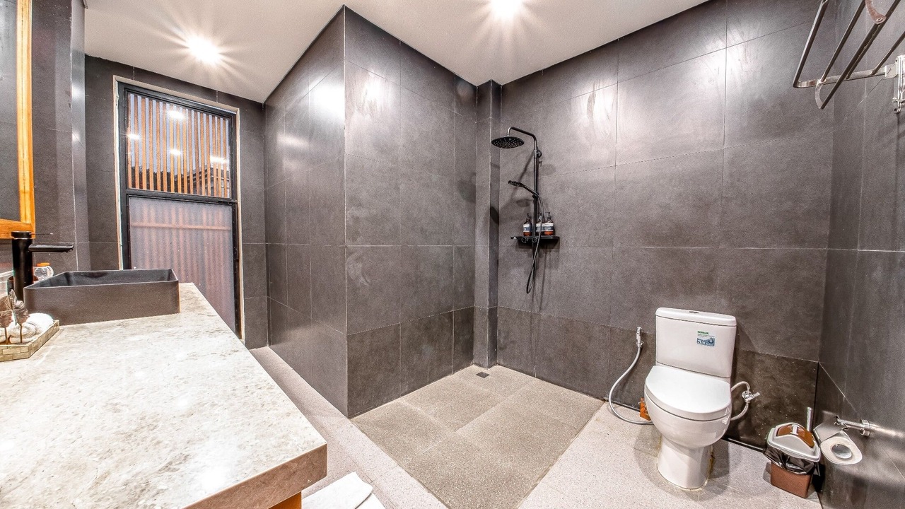 Photo of Bathroom in Tanjungbenoa