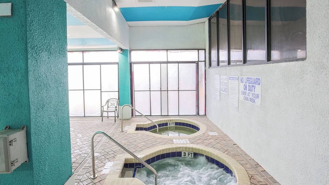 Photo of Outdoor in Golden Mile