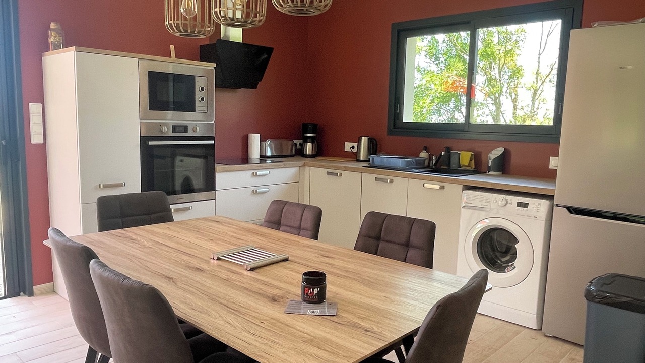 Photo of Kitchen in Laval