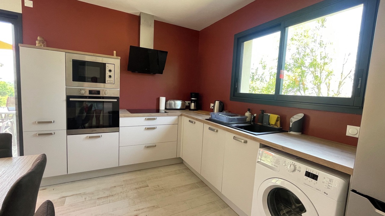 Photo of Kitchen in Laval