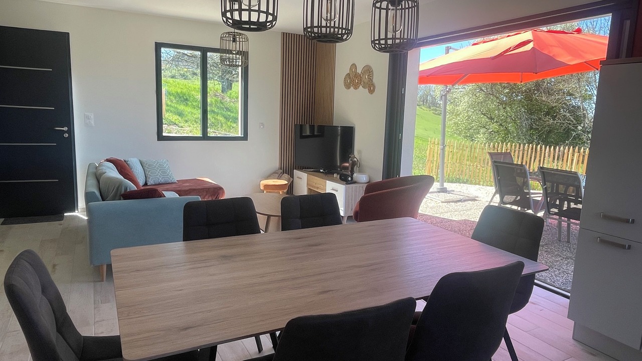 Photo of Livingroom in Laval