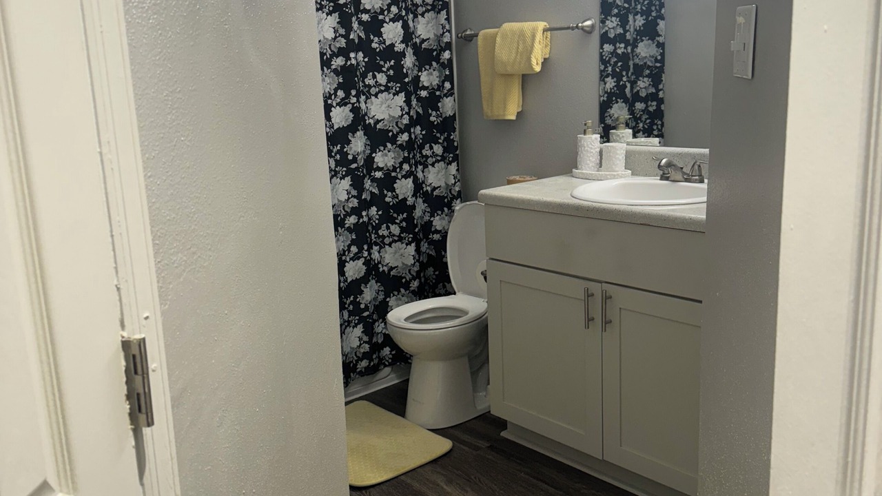 Photo of Bathroom in Dunwoody
