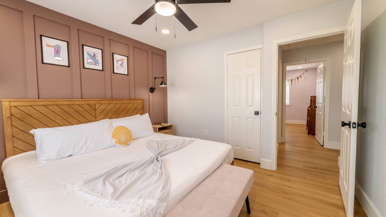 Photo of Bedroom in Surfside Beach