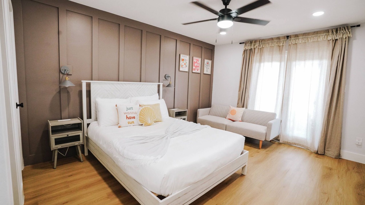 Photo of Bedroom in Surfside Beach