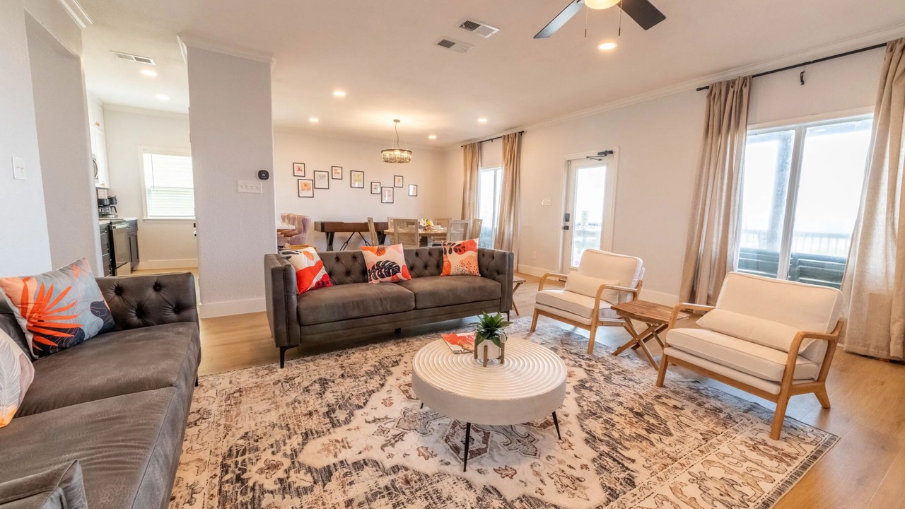 Photo of Livingroom in Surfside Beach