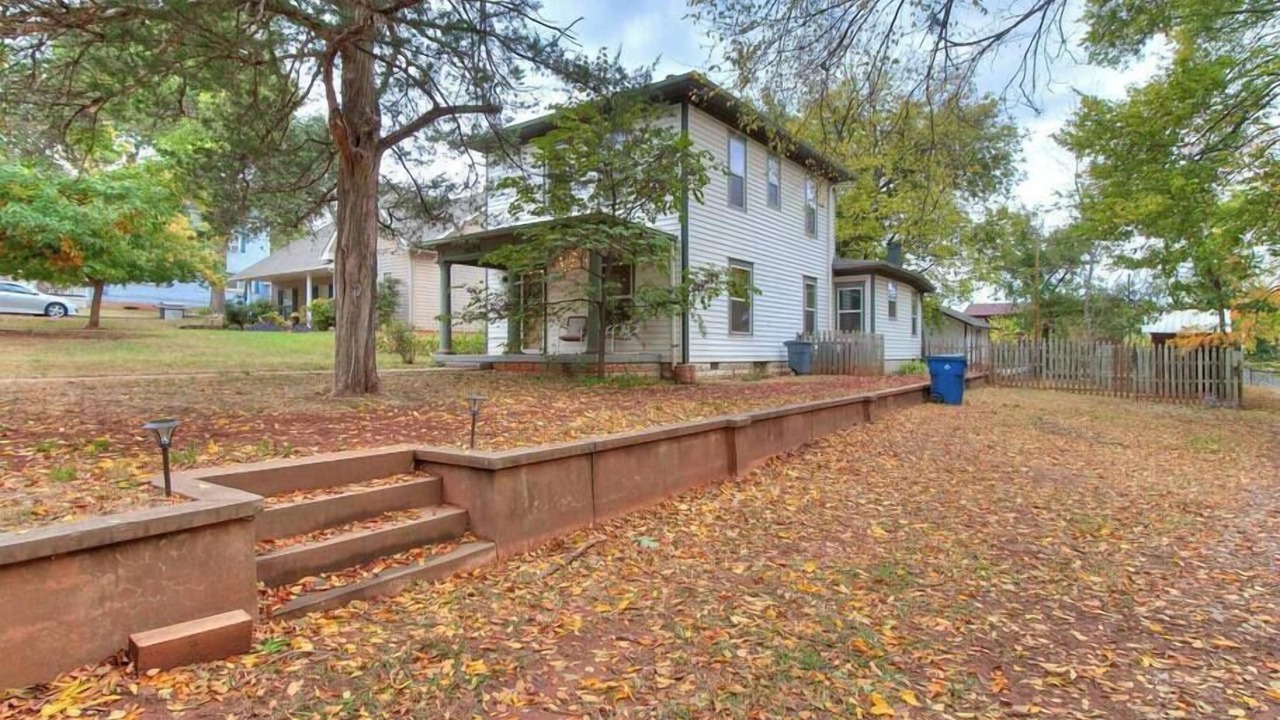 Photo of Outdoor in Guthrie