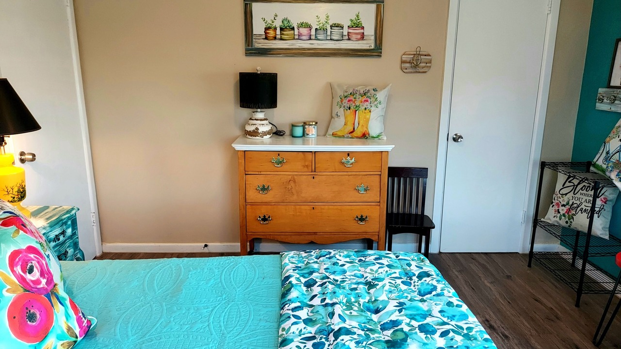 Photo of Bedroom in Elm Mott