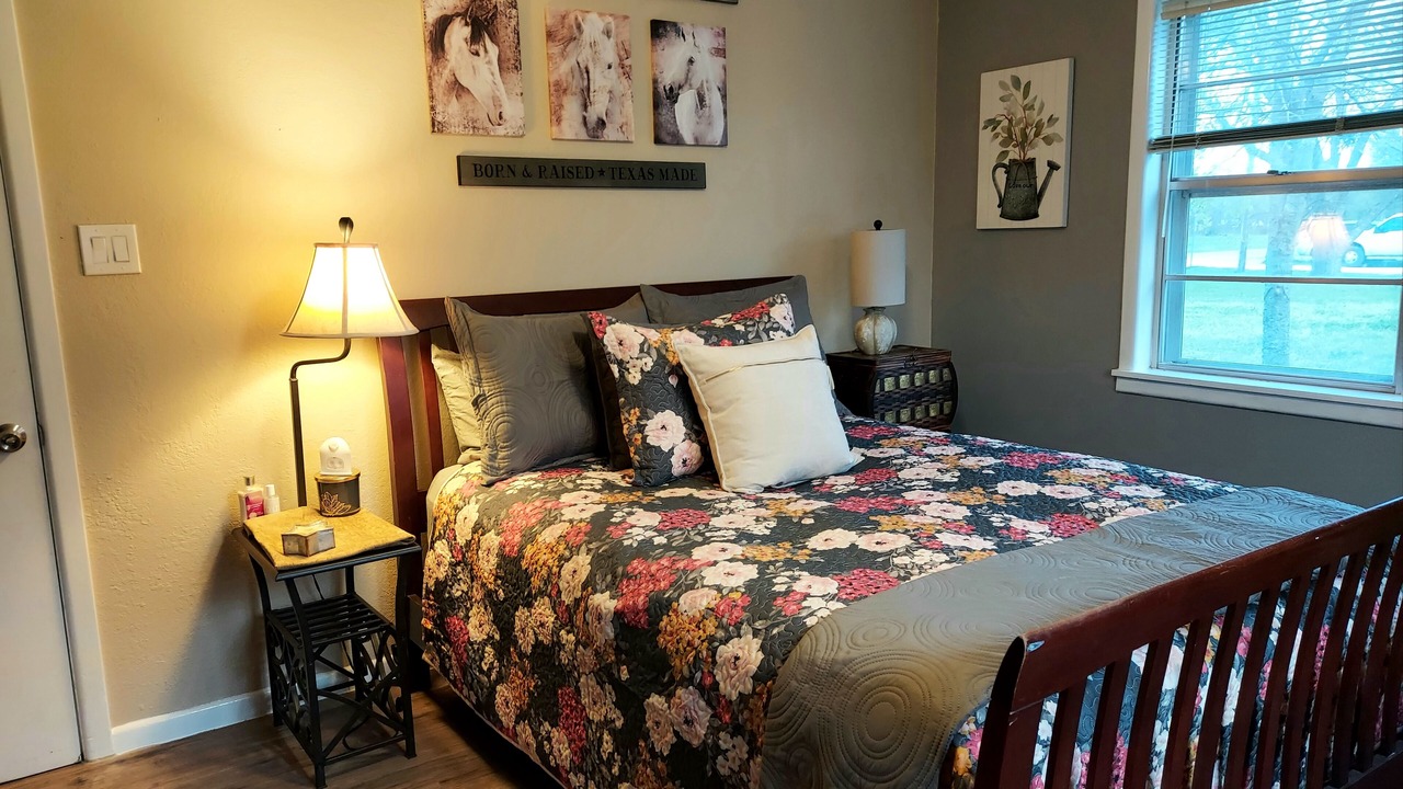 Photo of Bedroom in Elm Mott