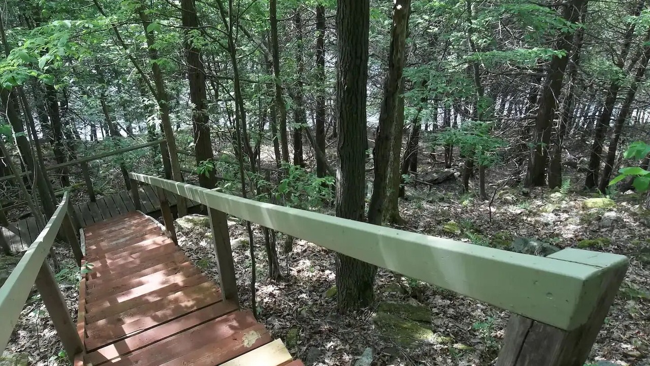Photo of Outdoor in Frontenac