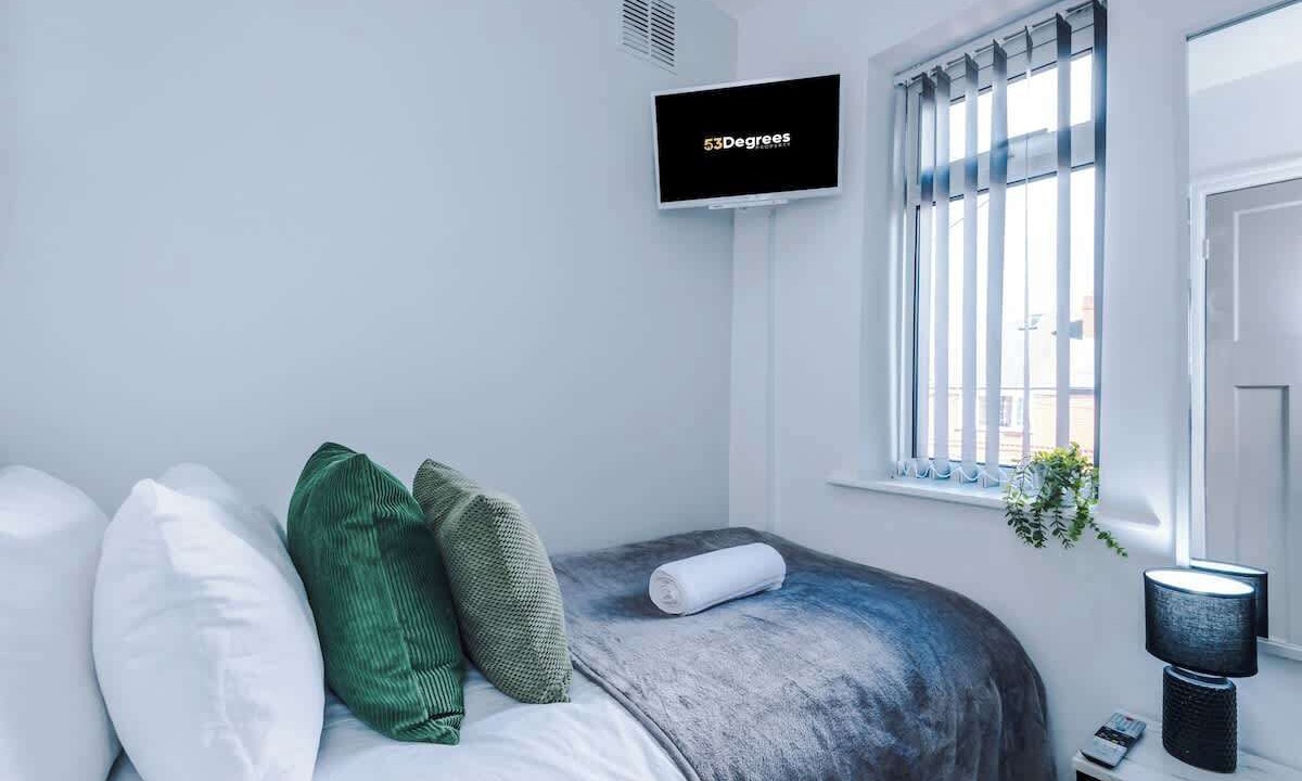 Photo of Others in Clayton