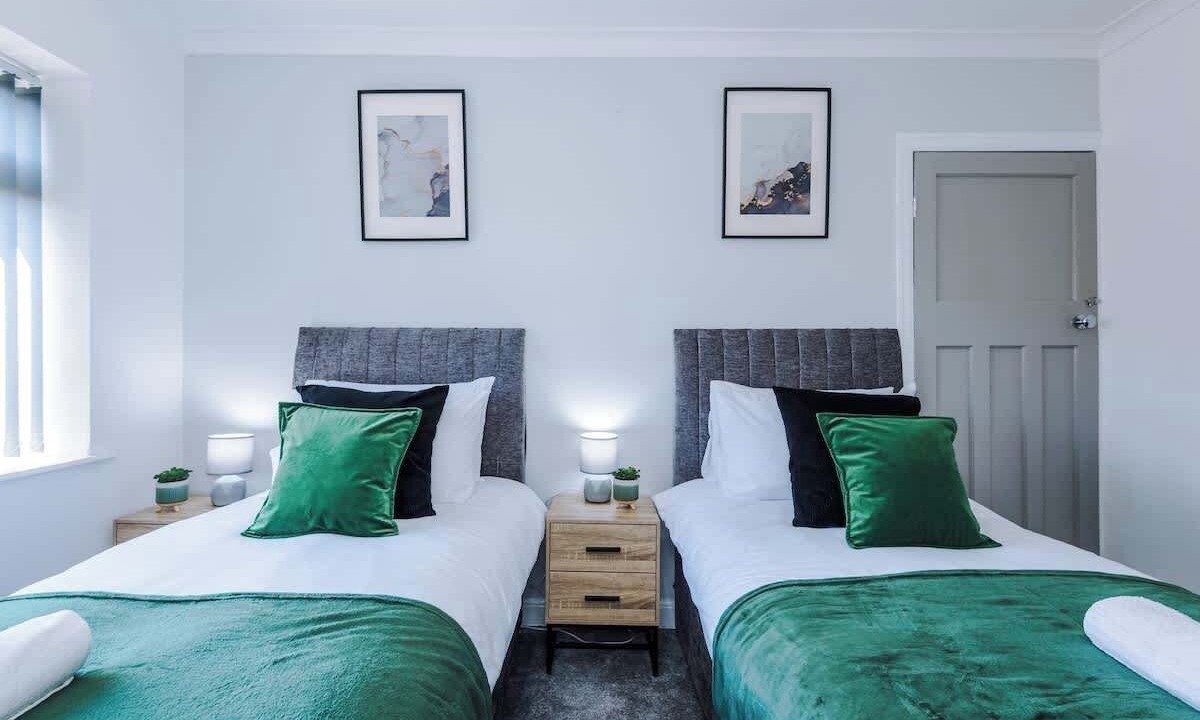 Photo of Others in Clayton