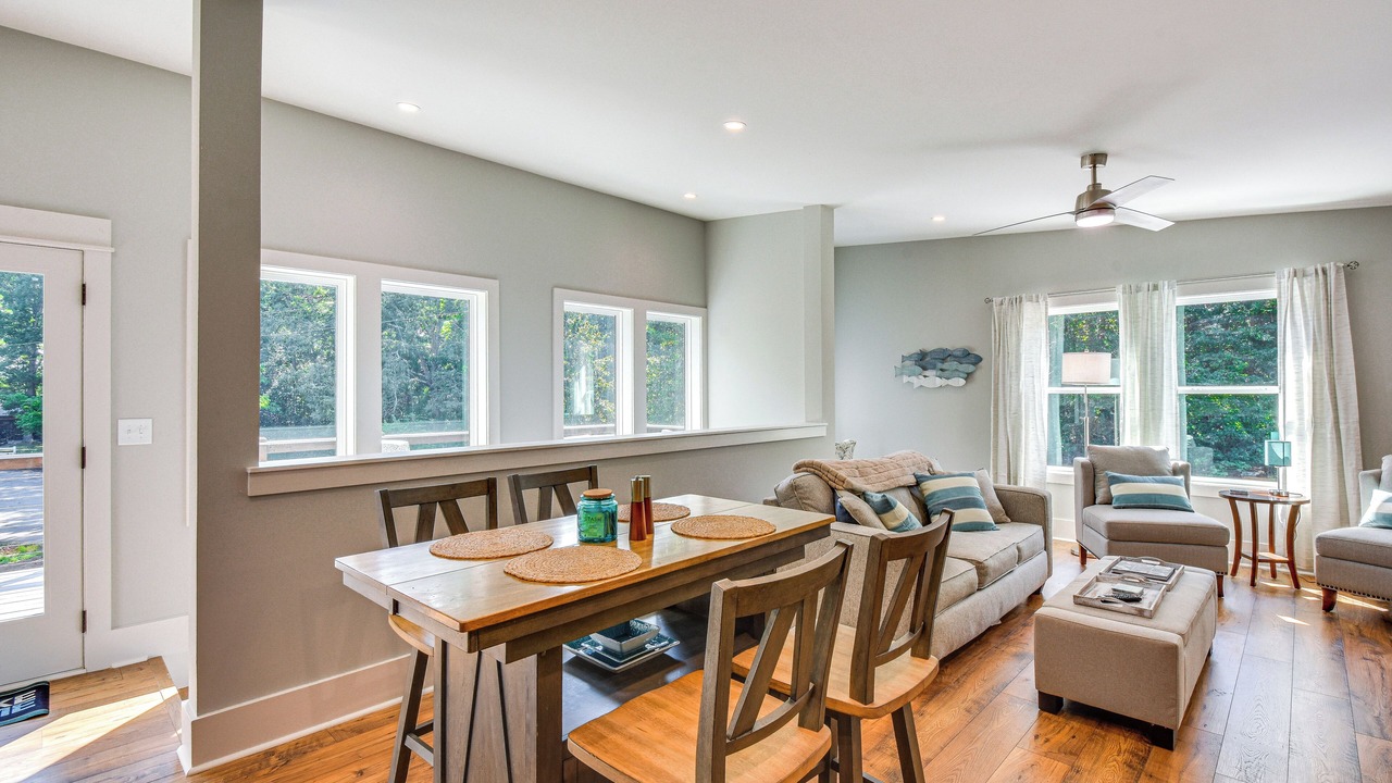 Photo of Bedroom in Reed Creek