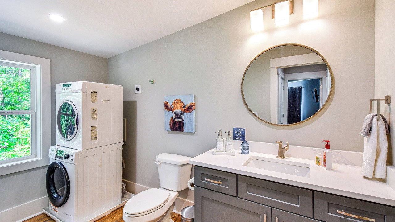 Photo of Bathroom in Reed Creek