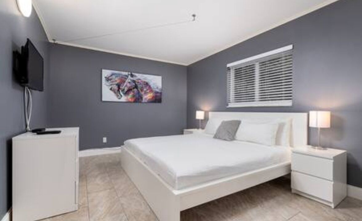 Photo of Bedroom in Coral Heights