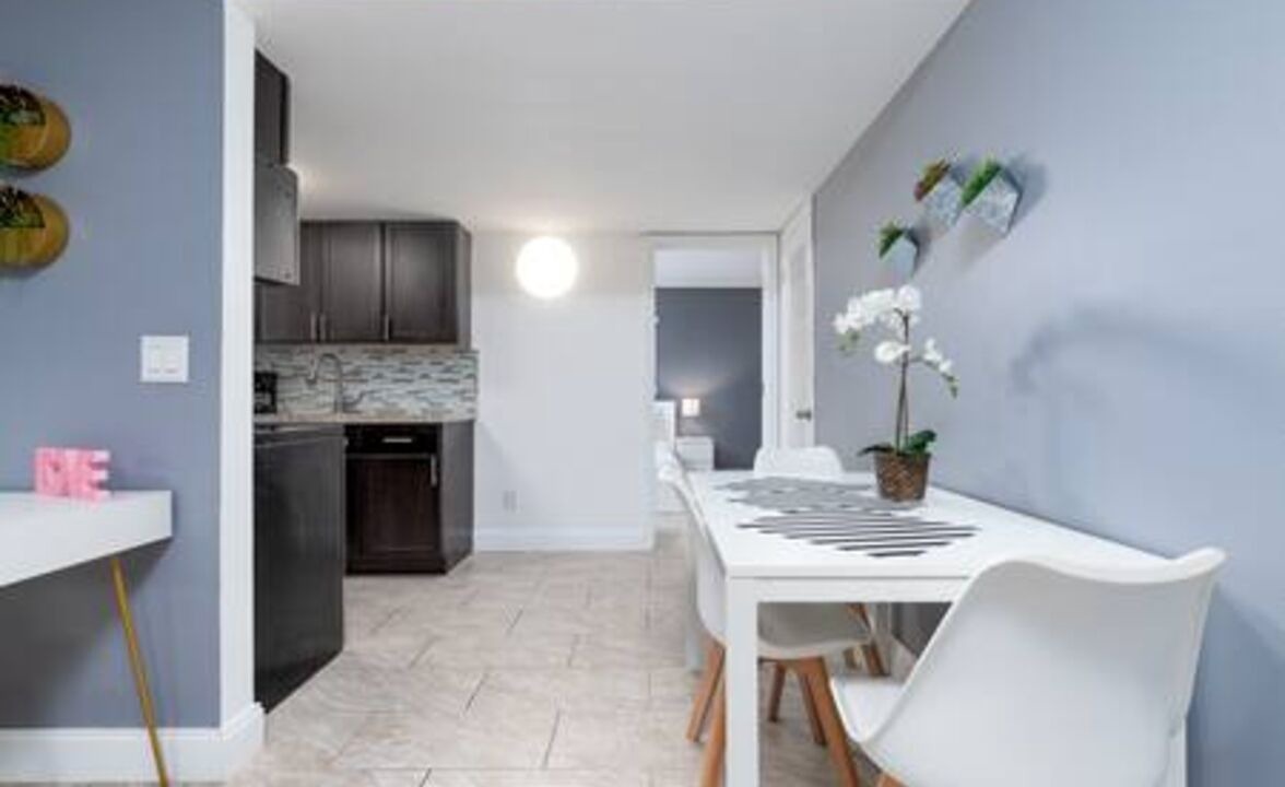 Photo of Bedroom in Coral Heights