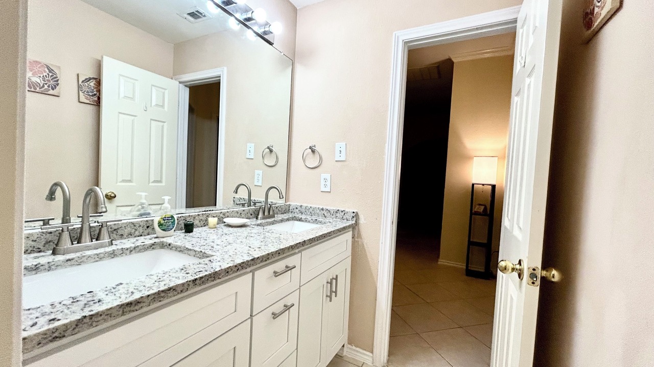 Photo of Bathroom in Frisco