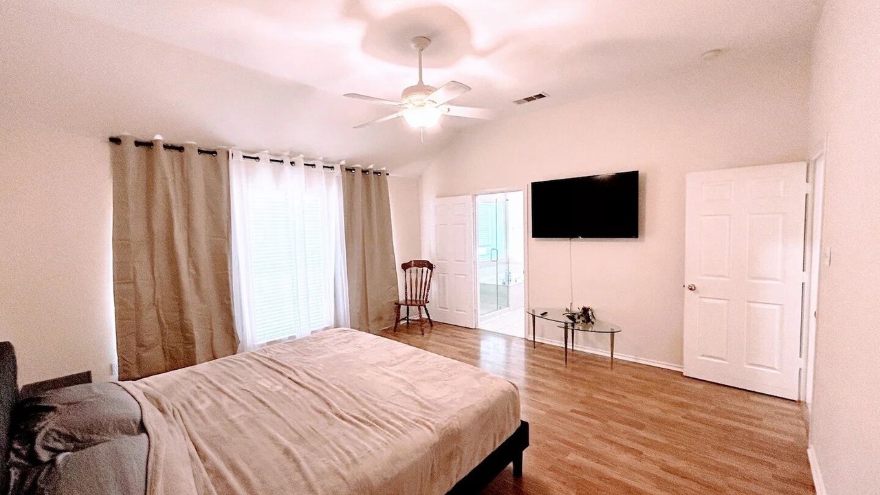 Photo of Bedroom in Frisco