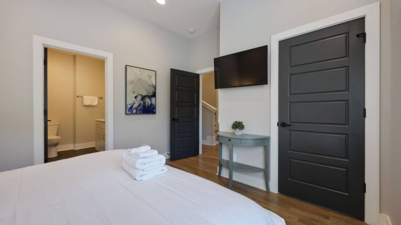 Photo of Bedroom in West End