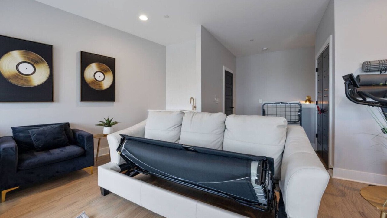 Photo of Livingroom in West End