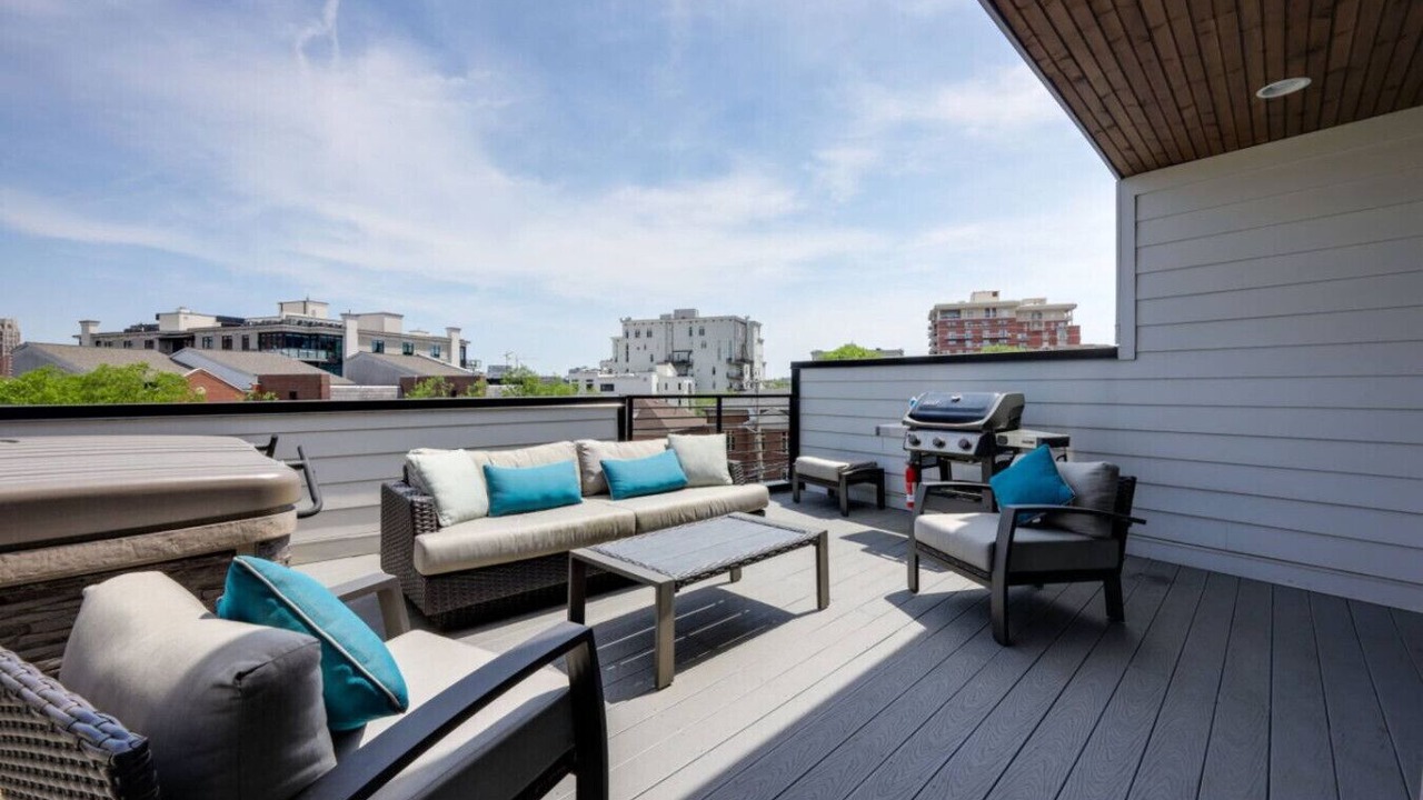 Photo of Outdoor in West End