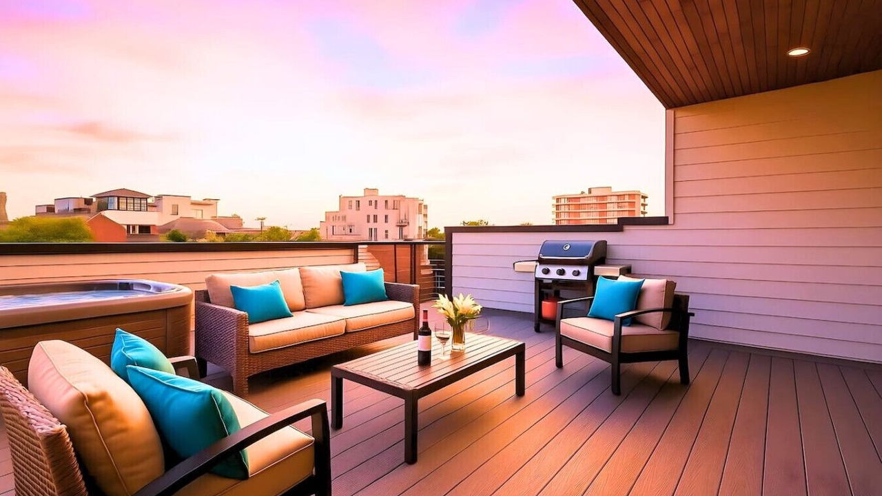 Photo of Patio Balcony in West End