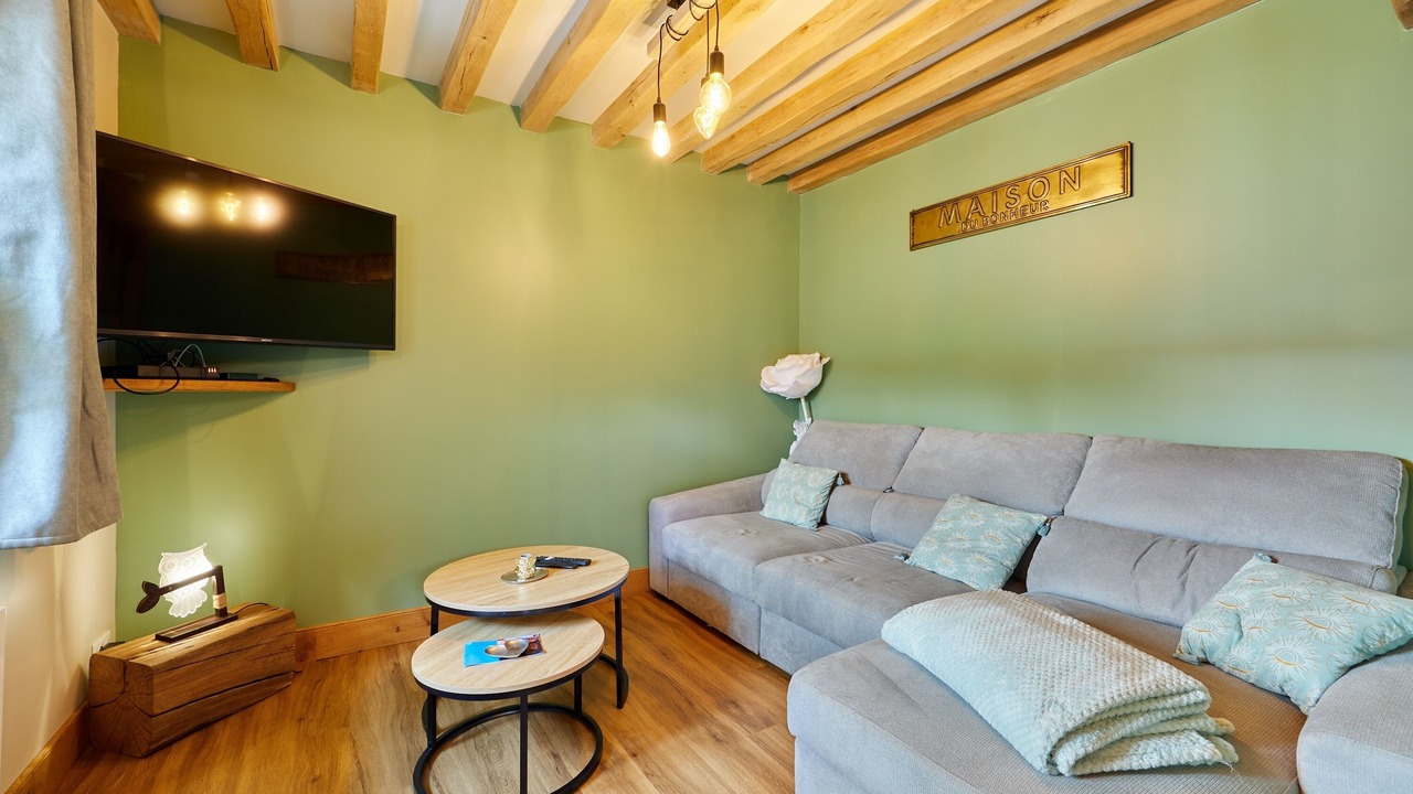 Photo of Livingroom in Saint-Pierre-sur-Dives