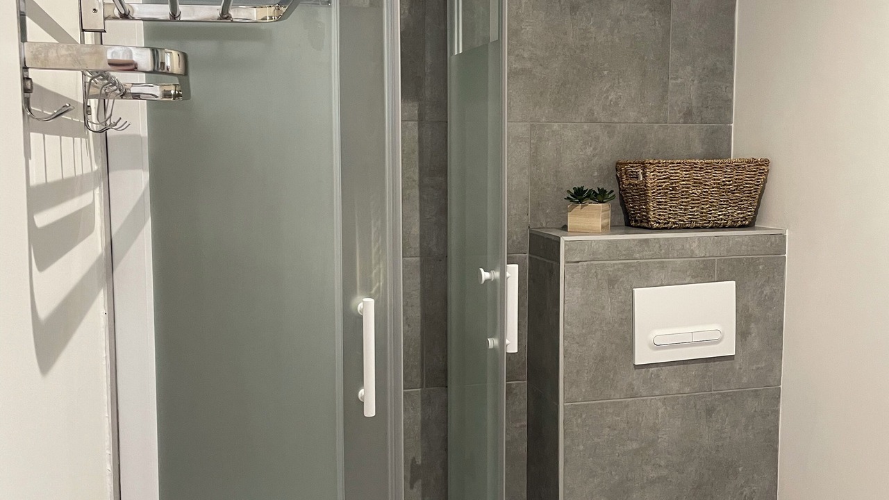Photo of Bathroom in Saint-Symphorien-d'Ozon