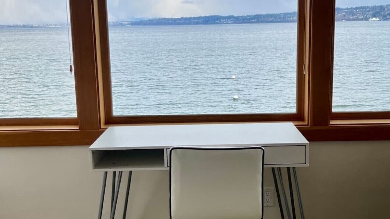 Photo of Others in Clinton