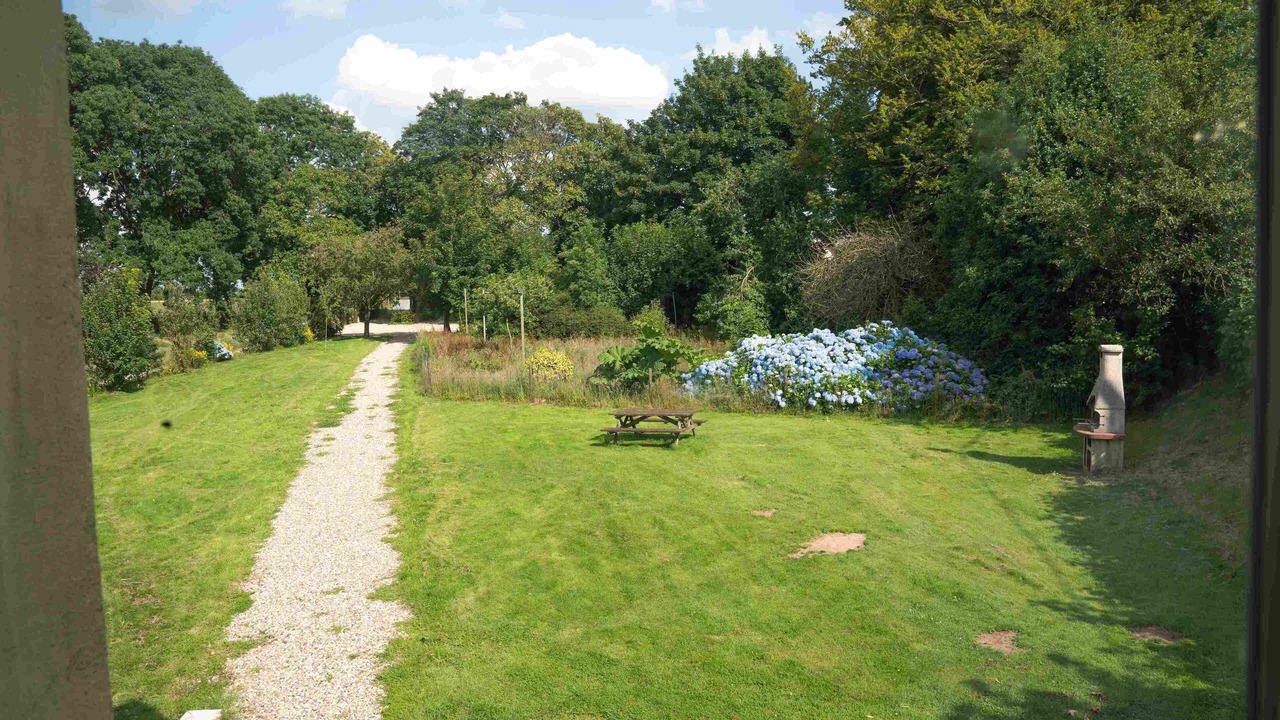 Photo of Outdoor in Villainville
