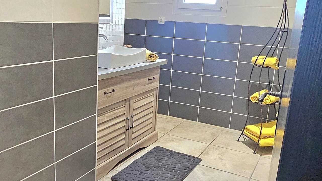 Photo of Bathroom in Maraussan