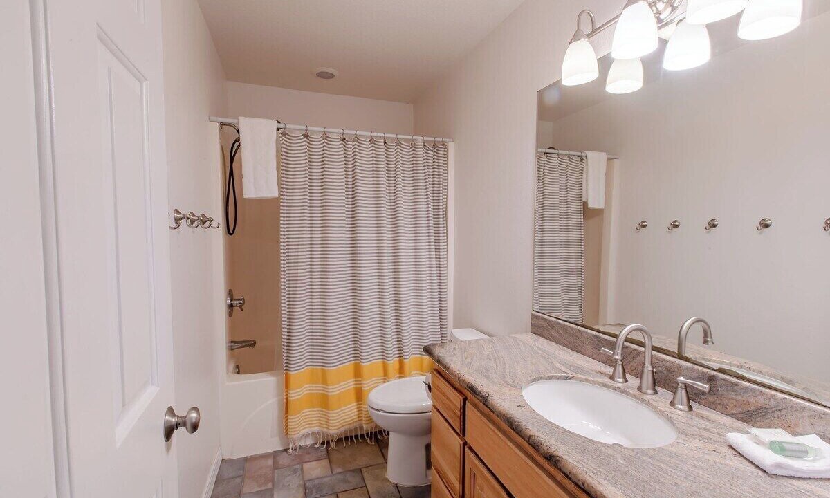 Photo of Bathroom in Kiwanda Shores