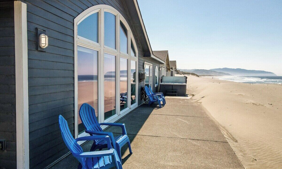 Photo of Patio Balcony in Kiwanda Shores