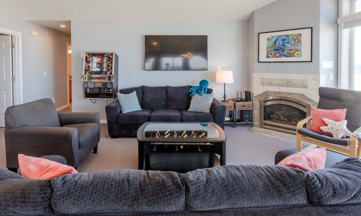 Photo of Livingroom in Kiwanda Shores