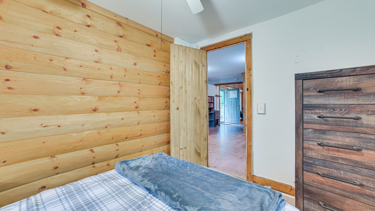 Photo of Bedroom in Rose City