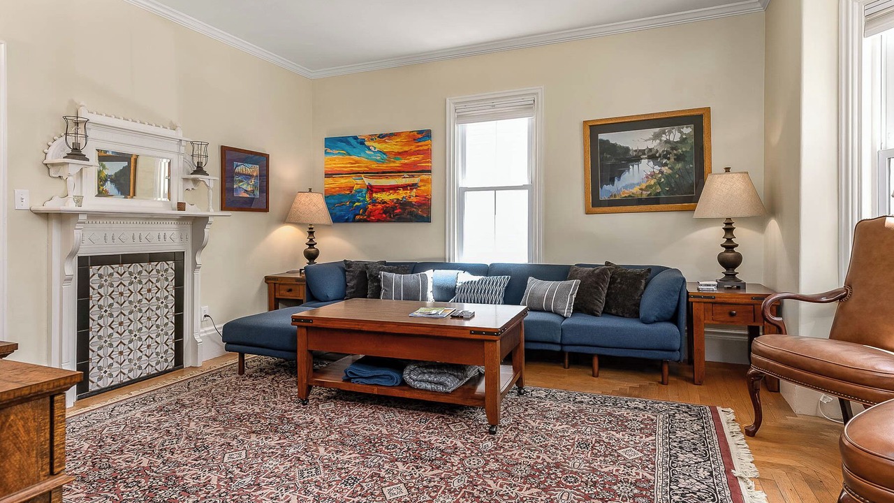 Photo of Livingroom in Portsmouth