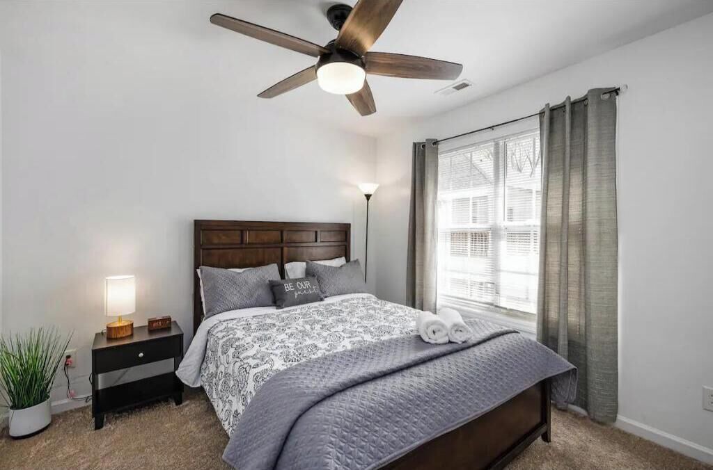 Photo of Bedroom in Downtown