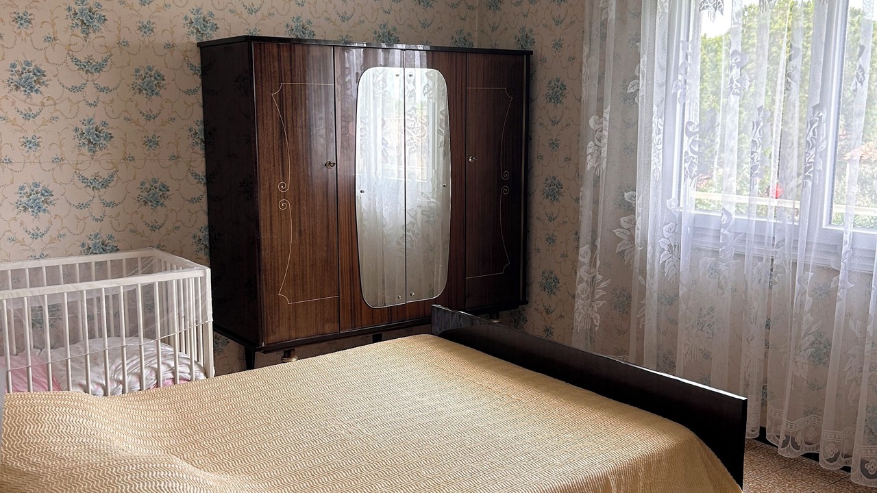 Photo of Bedroom in Saint-Esteve